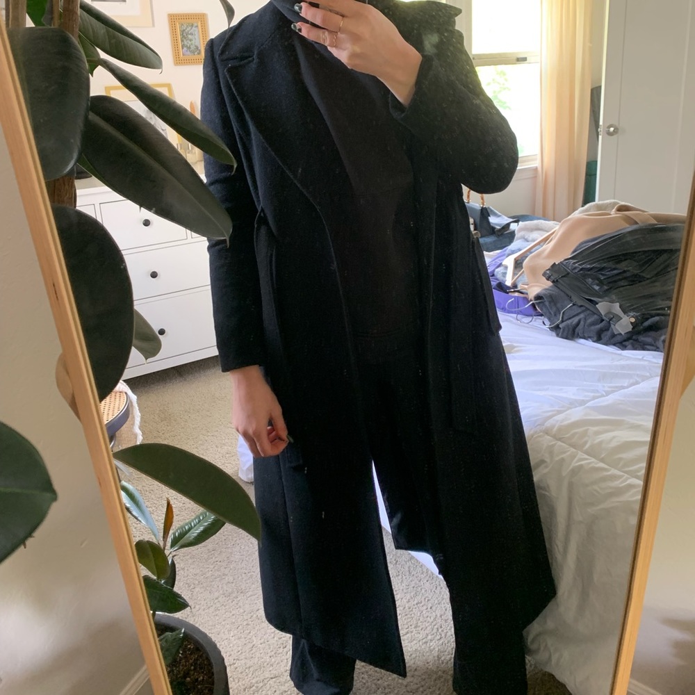 Ralph Lauren coat size small, very warm